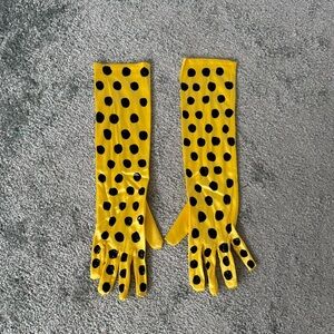 🖤🎨 Hand-Painted Yellow Polka Dot Opera Gloves